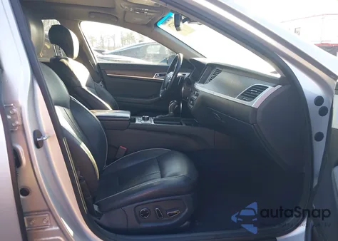 2015 Hyundai Genesis 3.8 из США, поврежденный, VIN KMHGN4JE2FU038554